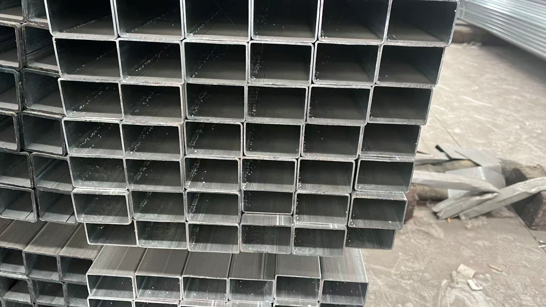 40×60 Galvanized Rectangular Tube product preview
